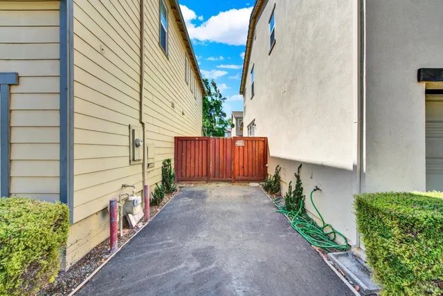 $490,000 | 1667 Vicksburg Drive, Fairfield, CA 94533