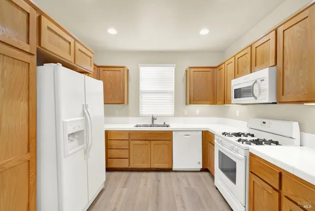 $490,000 | 1667 Vicksburg Drive, Fairfield, CA 94533