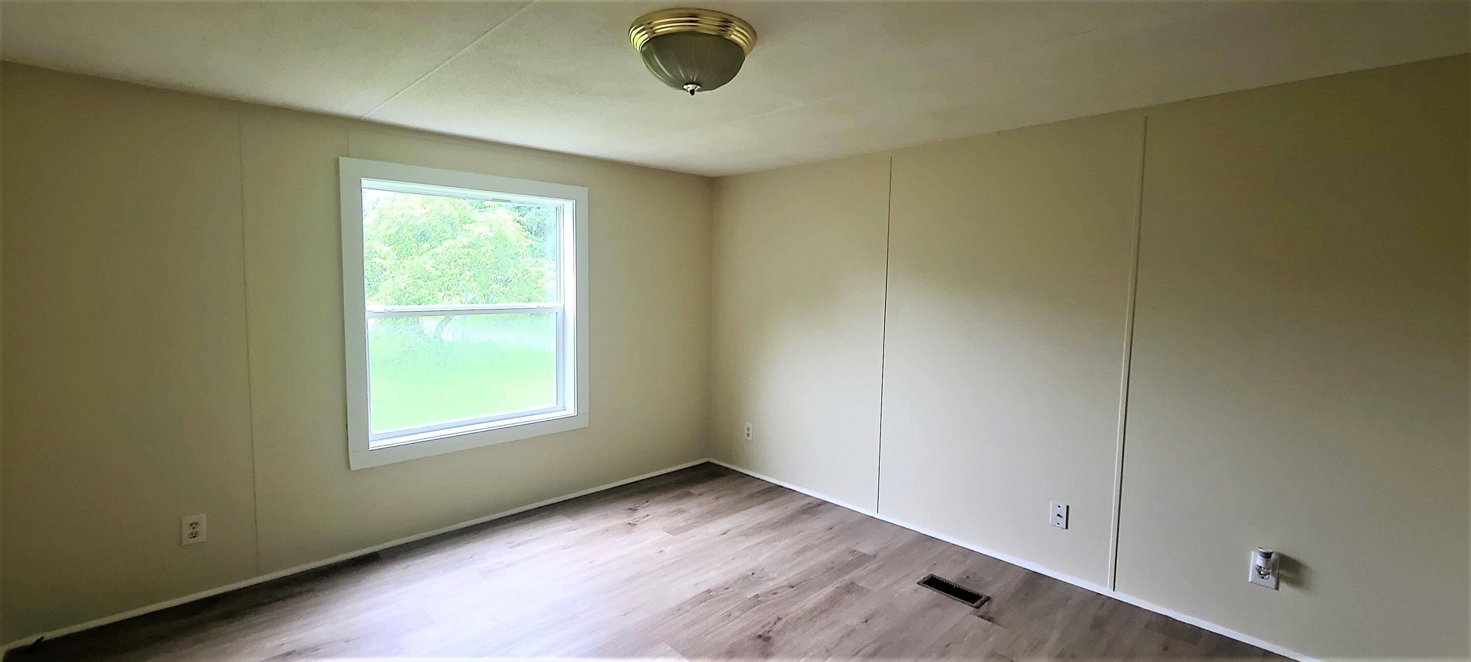 23 Foye Road Hallowell, ME 04347 - Photo 21 of 33 20210725_153208
