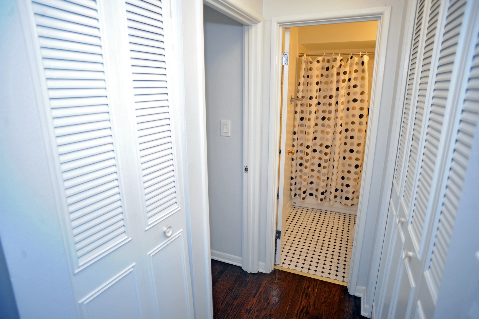 7120 North Sheridan Road, Unit 318 Chicago, IL 60626 - Photo 14 of 16