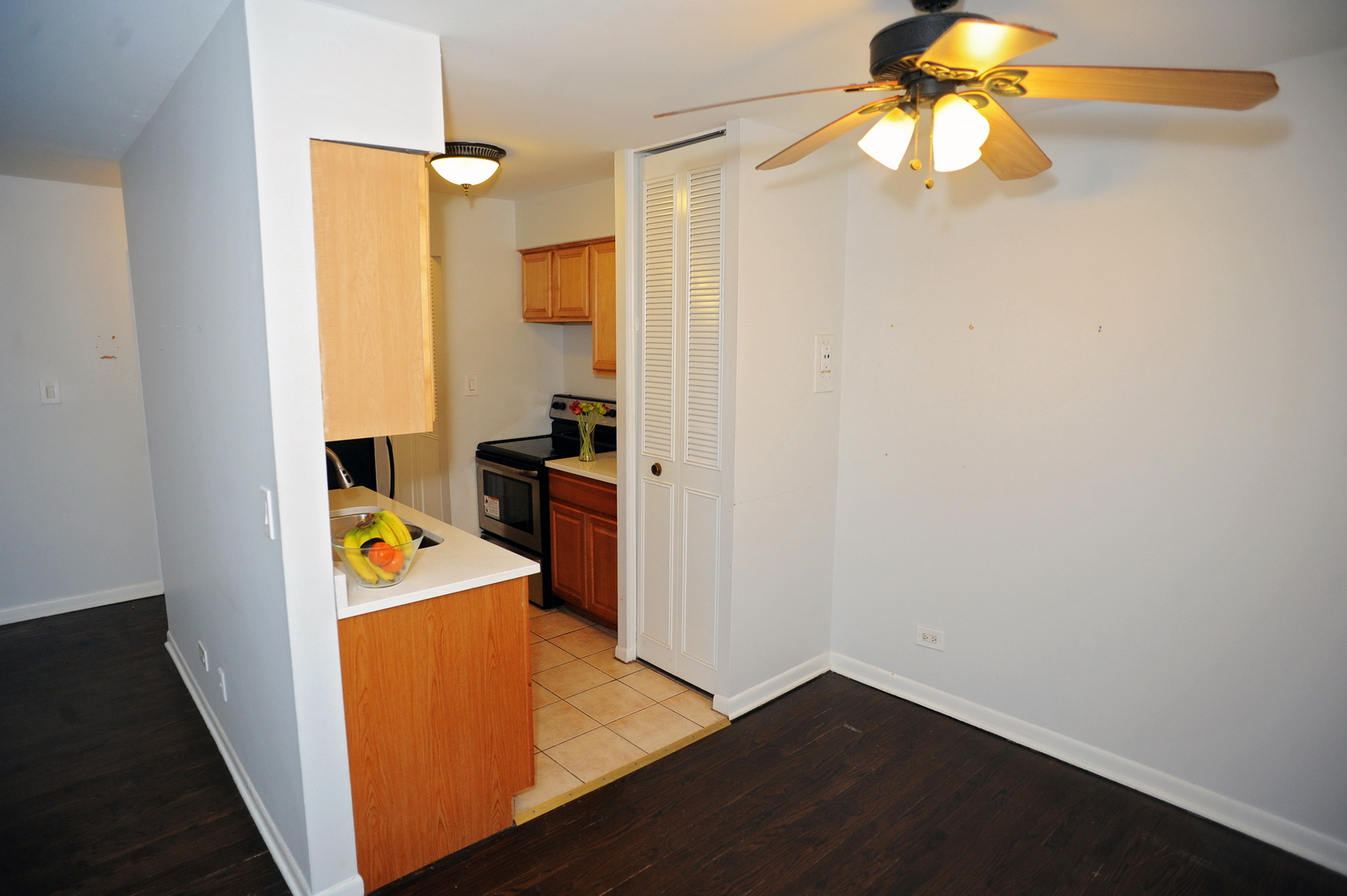 7120 North Sheridan Road, Unit 318 Chicago, IL 60626 - Photo 7 of 16