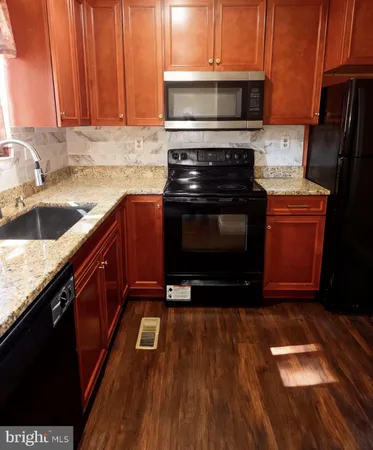 a backyard of a house