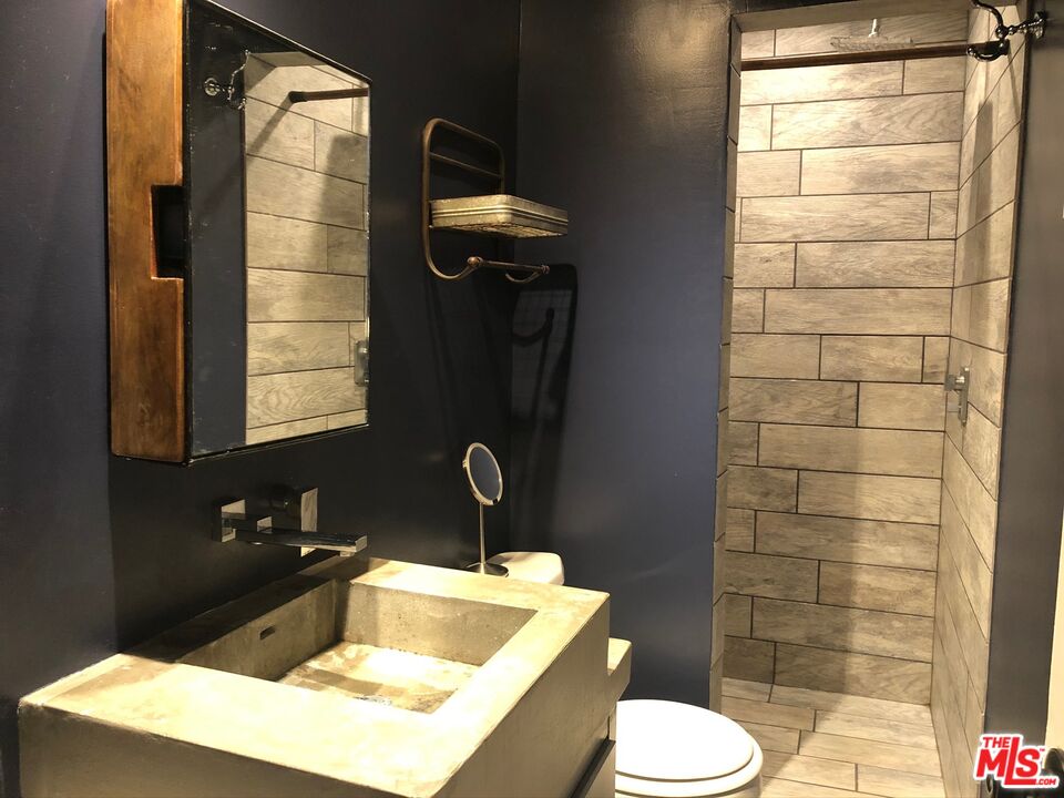 178 Muerdago Road Topanga, CA 90290 - Photo 63 of 73
