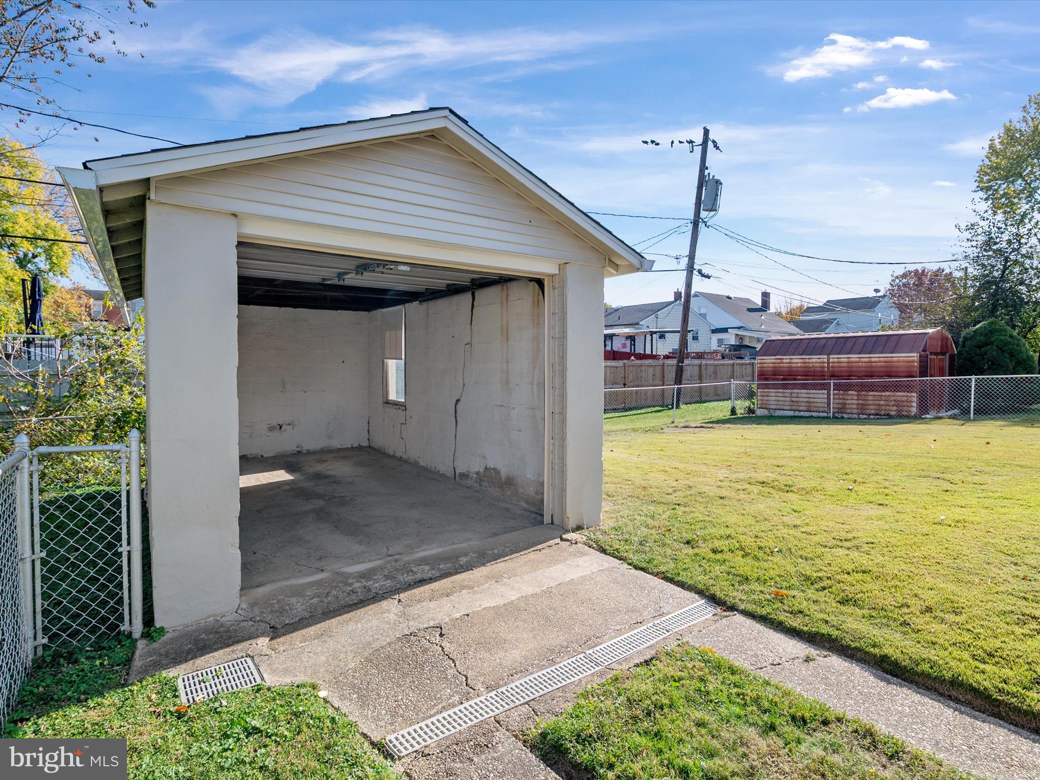 3669 Hineline Road Baltimore, MD 21229 - Photo 27 of 33 a view of a swimming pool with a patio