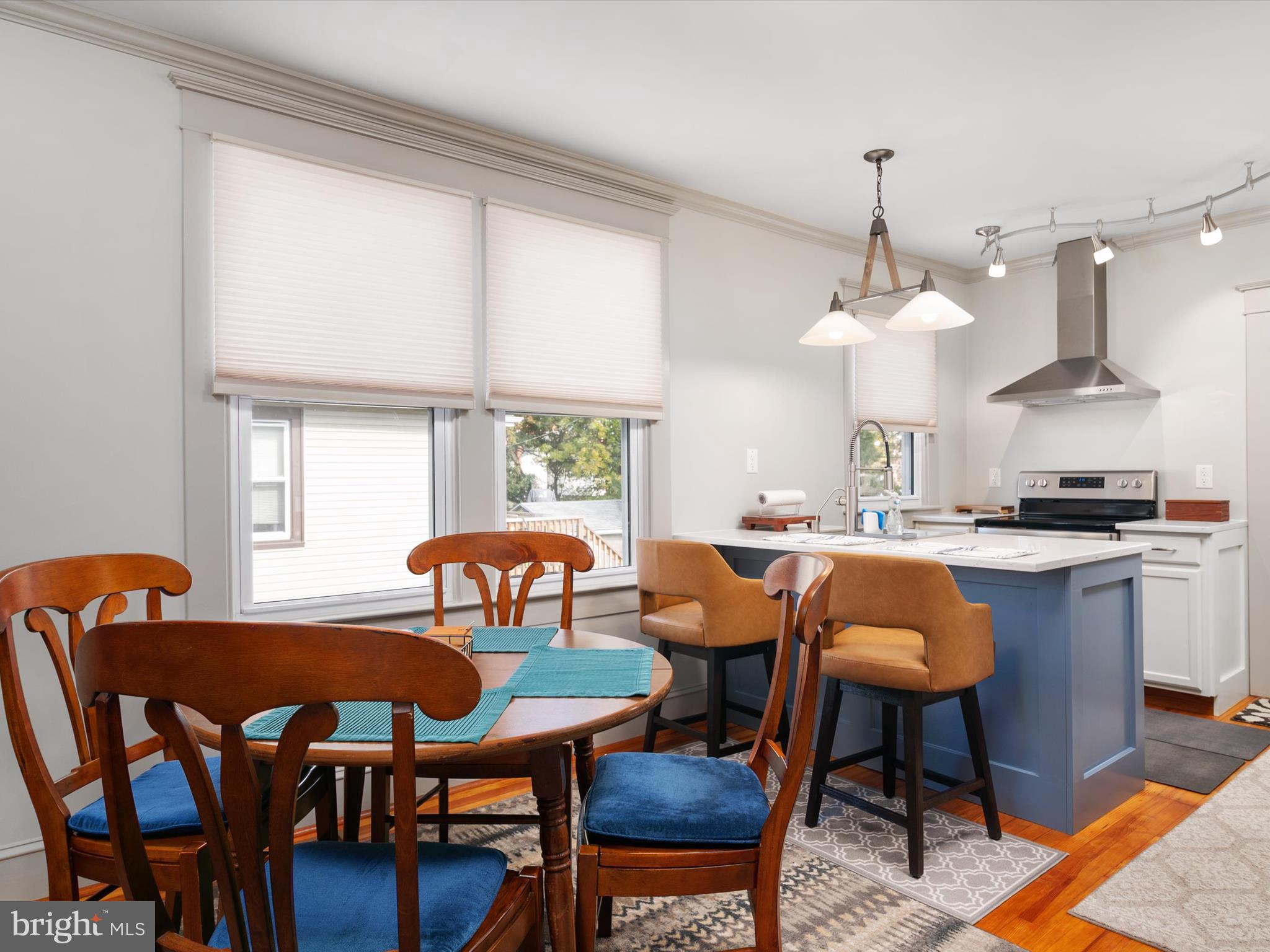 3669 Hineline Road Baltimore, MD 21229 - Photo 10 of 33 a view of a dining room with furniture window and outside view