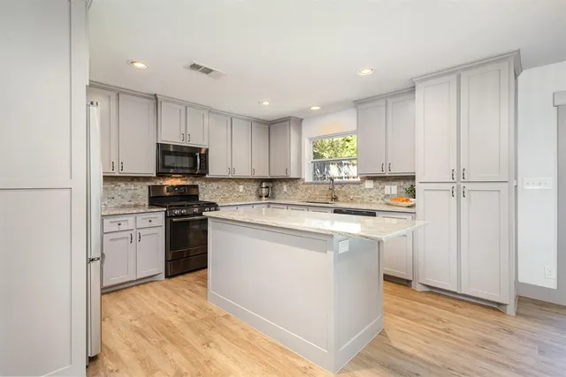 $434,000 | 1226 Evergreen Drive, Richardson, TX 75080