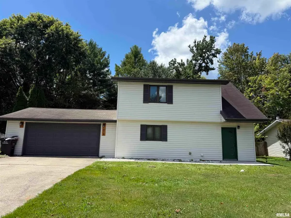 $199,900 | 618 South Surrey Lane, Carbondale, IL 62901