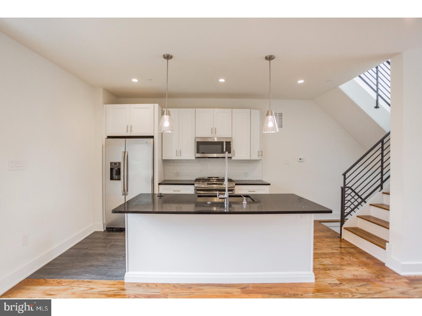 1022 South 2nd Street, Unit 2 Philadelphia, PA 19147 - Photo 6 of 19