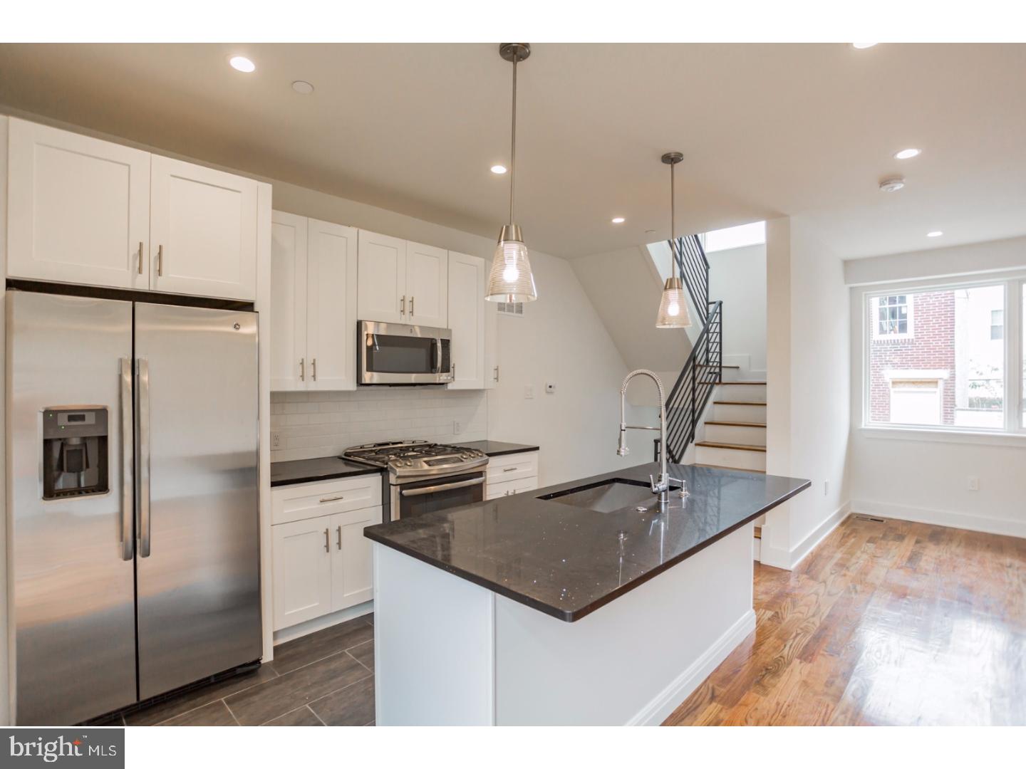1022 South 2nd Street, Unit 2 Philadelphia, PA 19147 - Photo 8 of 19