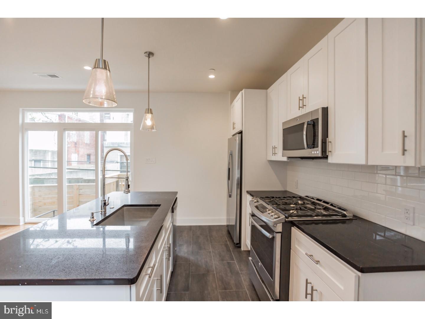 1022 South 2nd Street, Unit 2 Philadelphia, PA 19147 - Photo 9 of 19