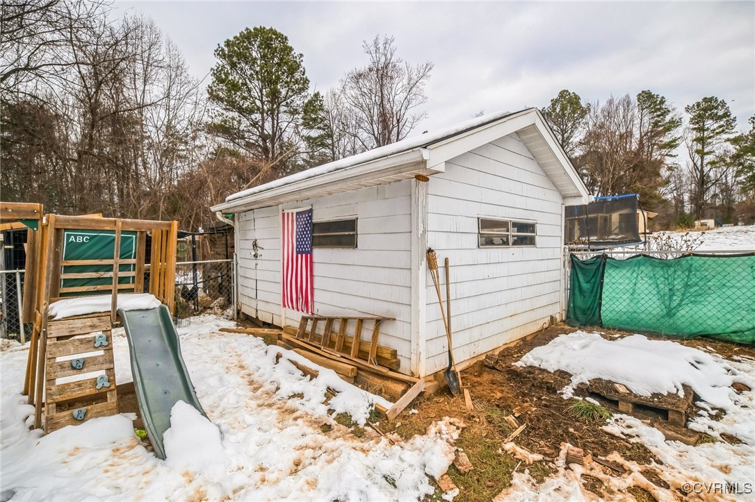 1235 Ridgeview Road Reva, VA 22735 - Photo 25 of 33 Shed