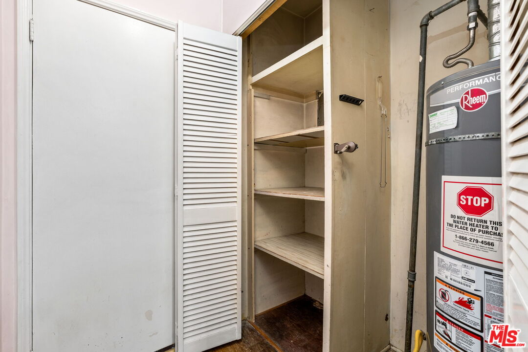 2797 Mataro Street Pasadena, CA 91107 - Photo 18 of 35