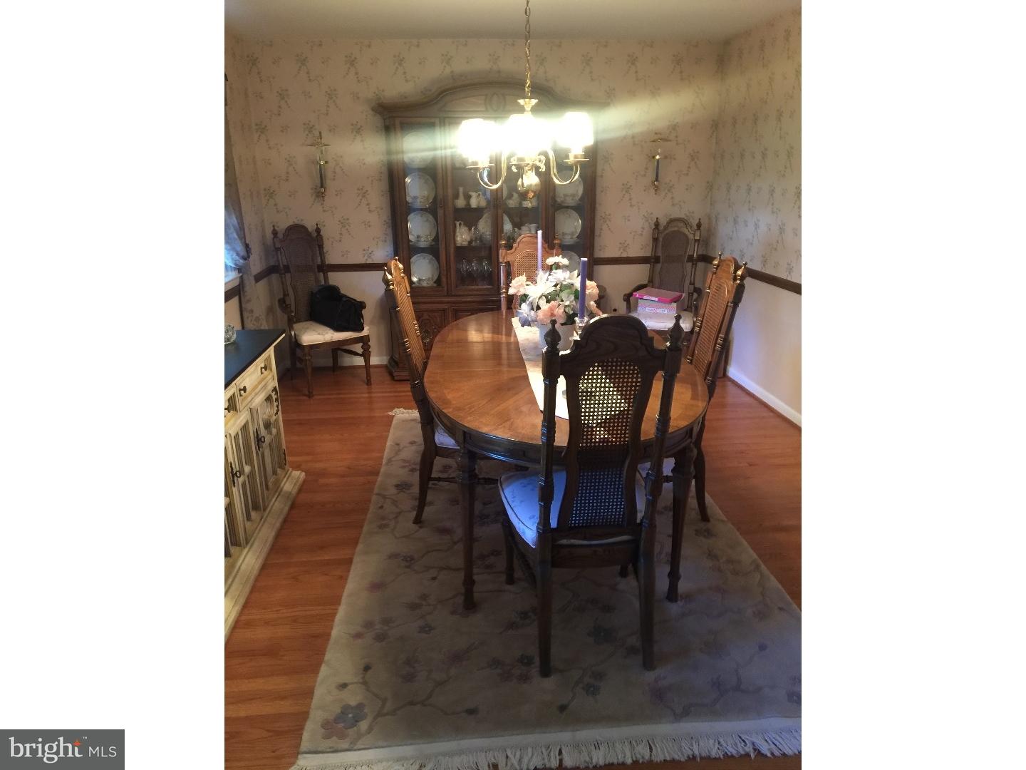 425 Pepper Road Huntingdon Valley, PA 19006 - Photo 6 of 24 Gallery Image 6