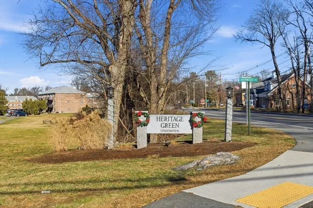 a view of a water fountain