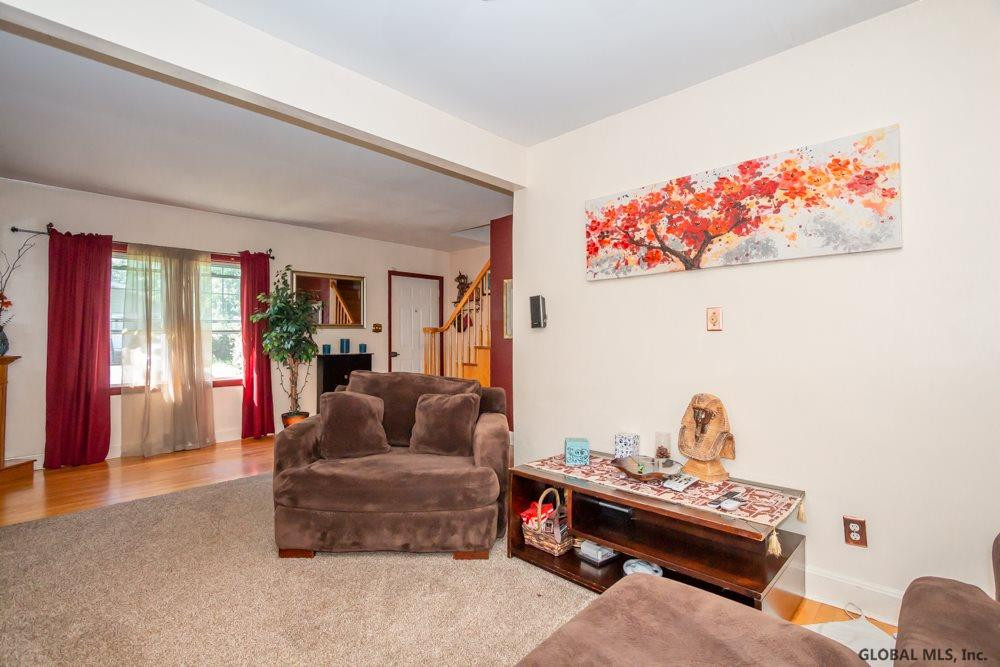 170 Manchester Road Schenectady, NY 12304 - Photo 11 of 30 Photo 11