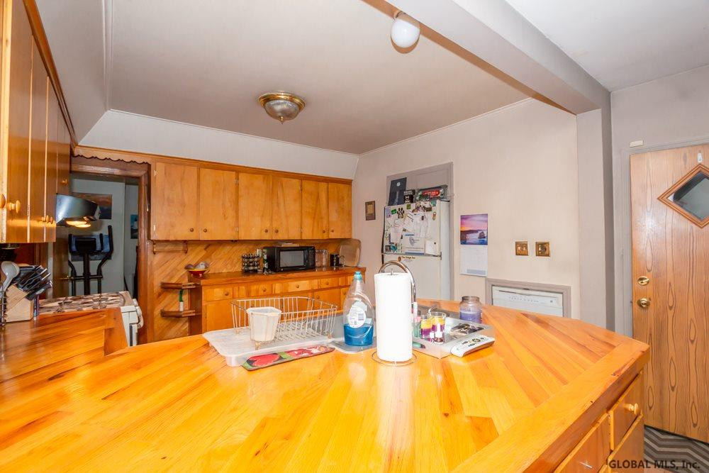170 Manchester Road Schenectady, NY 12304 - Photo 14 of 30 Photo 14