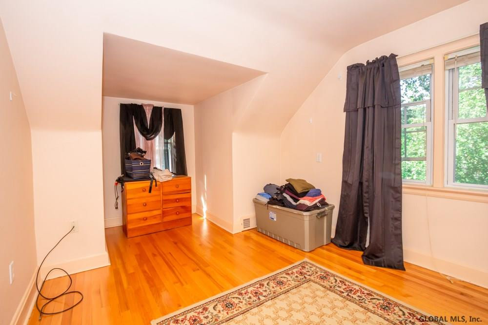 170 Manchester Road Schenectady, NY 12304 - Photo 20 of 30 Photo 20