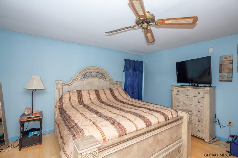 170 Manchester Road Schenectady, NY 12304 - Photo 25 of 30 Photo 26