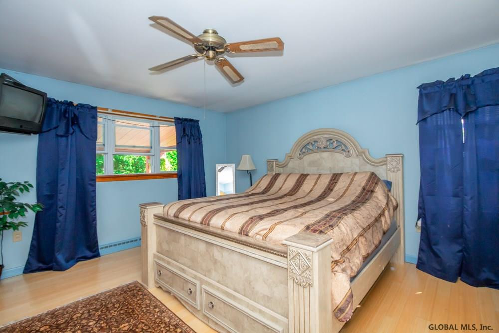 170 Manchester Road Schenectady, NY 12304 - Photo 26 of 30 Photo 27