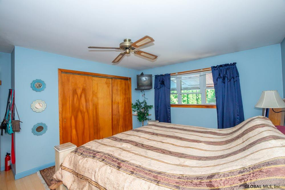 170 Manchester Road Schenectady, NY 12304 - Photo 27 of 30 Photo 28