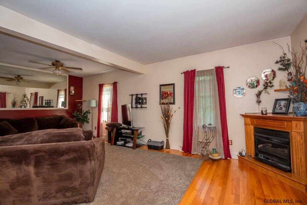 170 Manchester Road Schenectady, NY 12304 - Photo 10 of 30 Photo 10