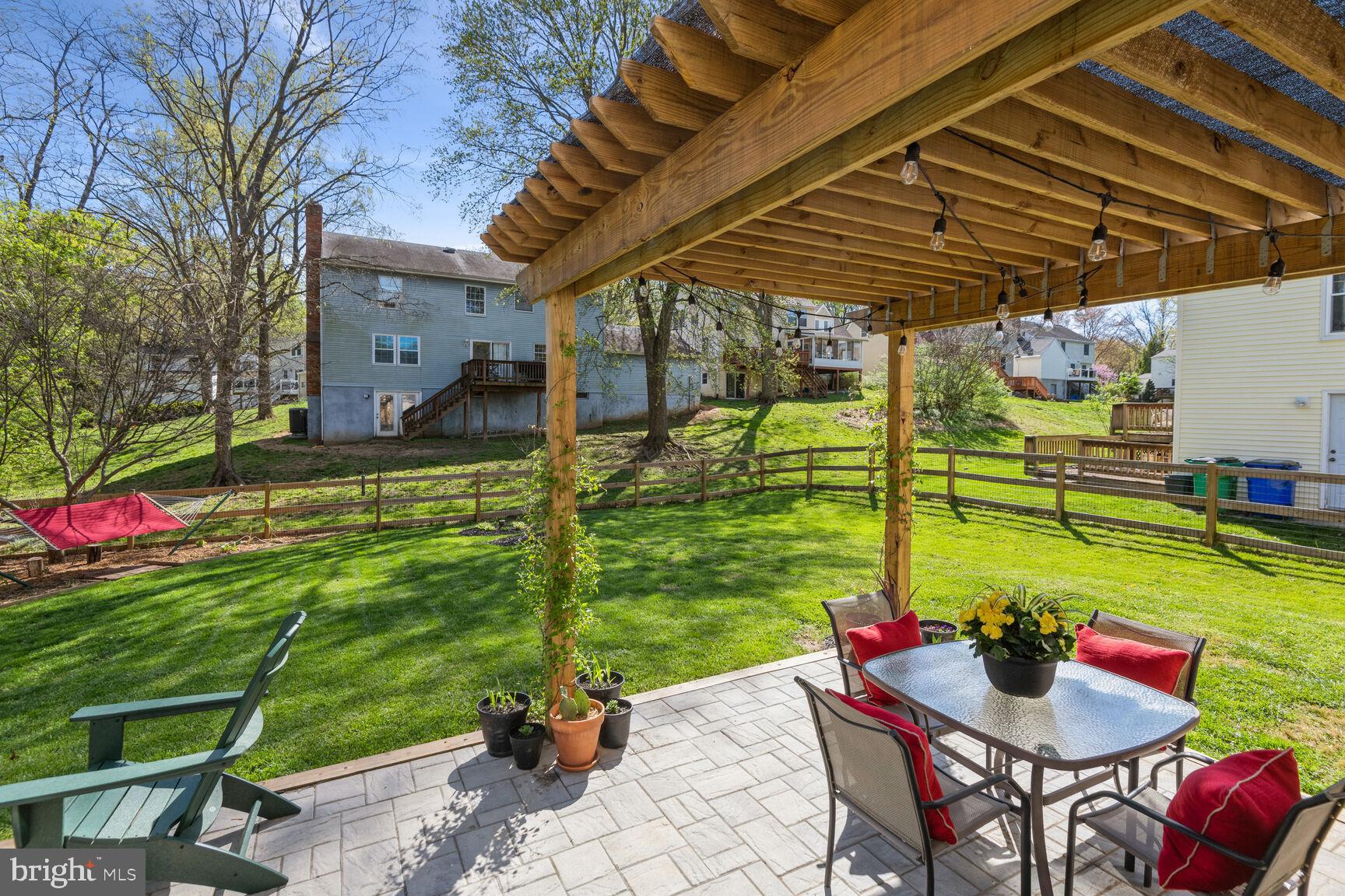 6900 Bugledrum Way Columbia, MD 21045 - Photo 20 of 25 Flat backyard and fully fenced!