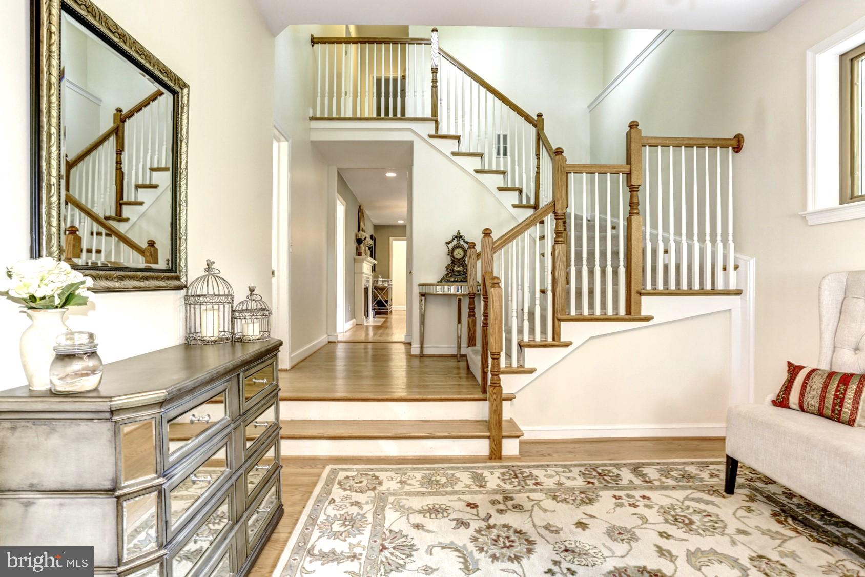6605 Rannoch Road Bethesda, MD 20817 - Photo 3 of 24