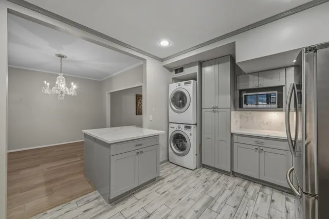 $2,500 | 11711 Memorial Drive, Unit 151, Houston, TX 77024