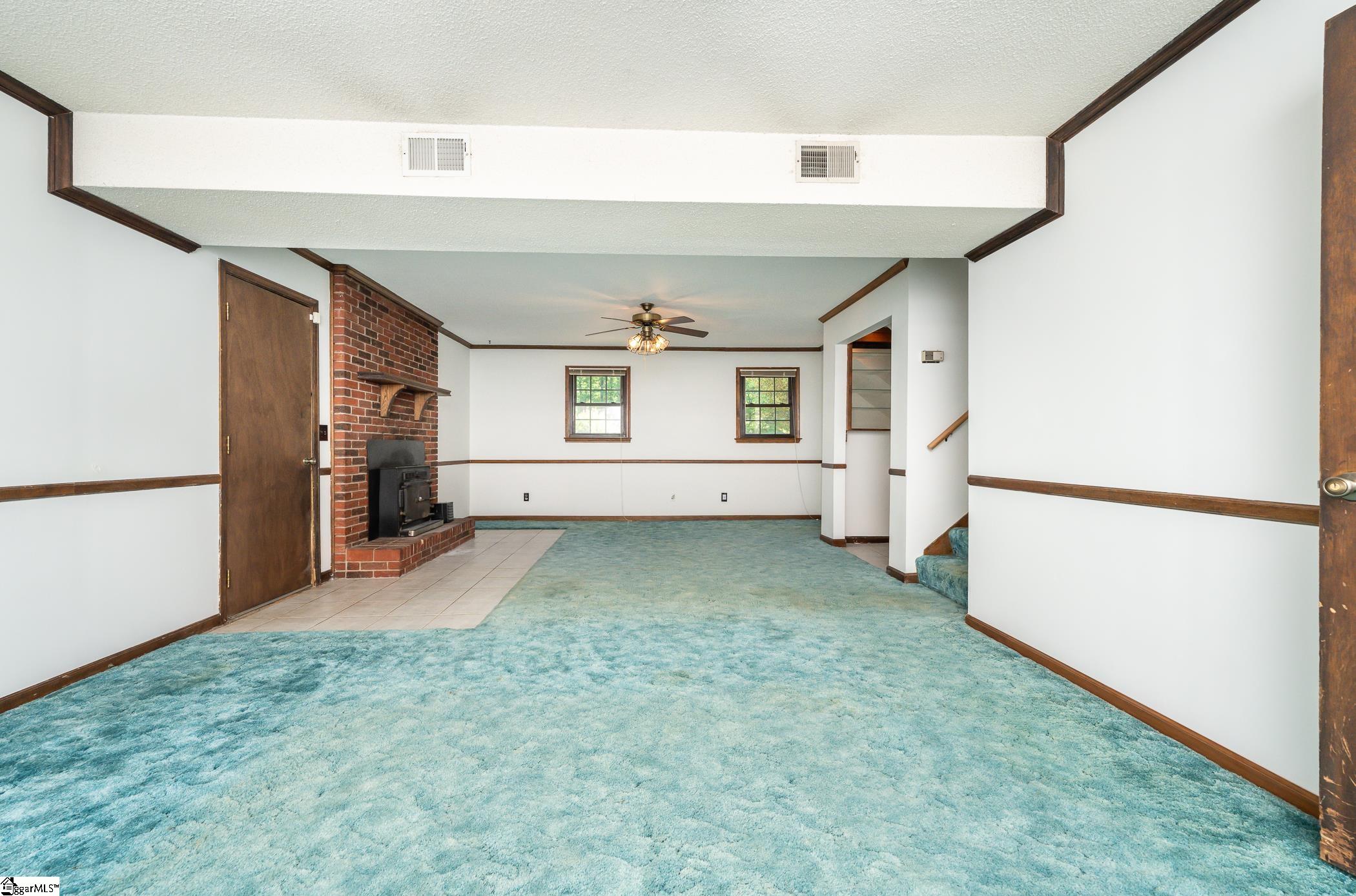 909 Standing Springs Road Greenville, SC 29605 - Photo 17 of 32 Gallery Image 17