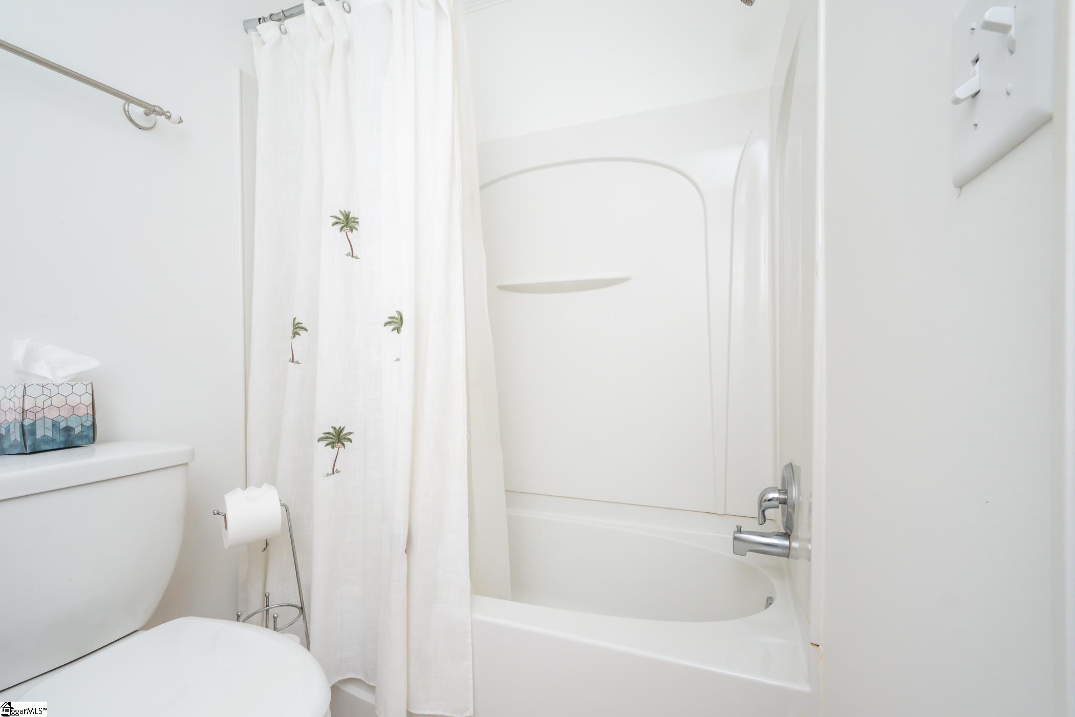 909 Standing Springs Road Greenville, SC 29605 - Photo 28 of 32 Gallery Image 28