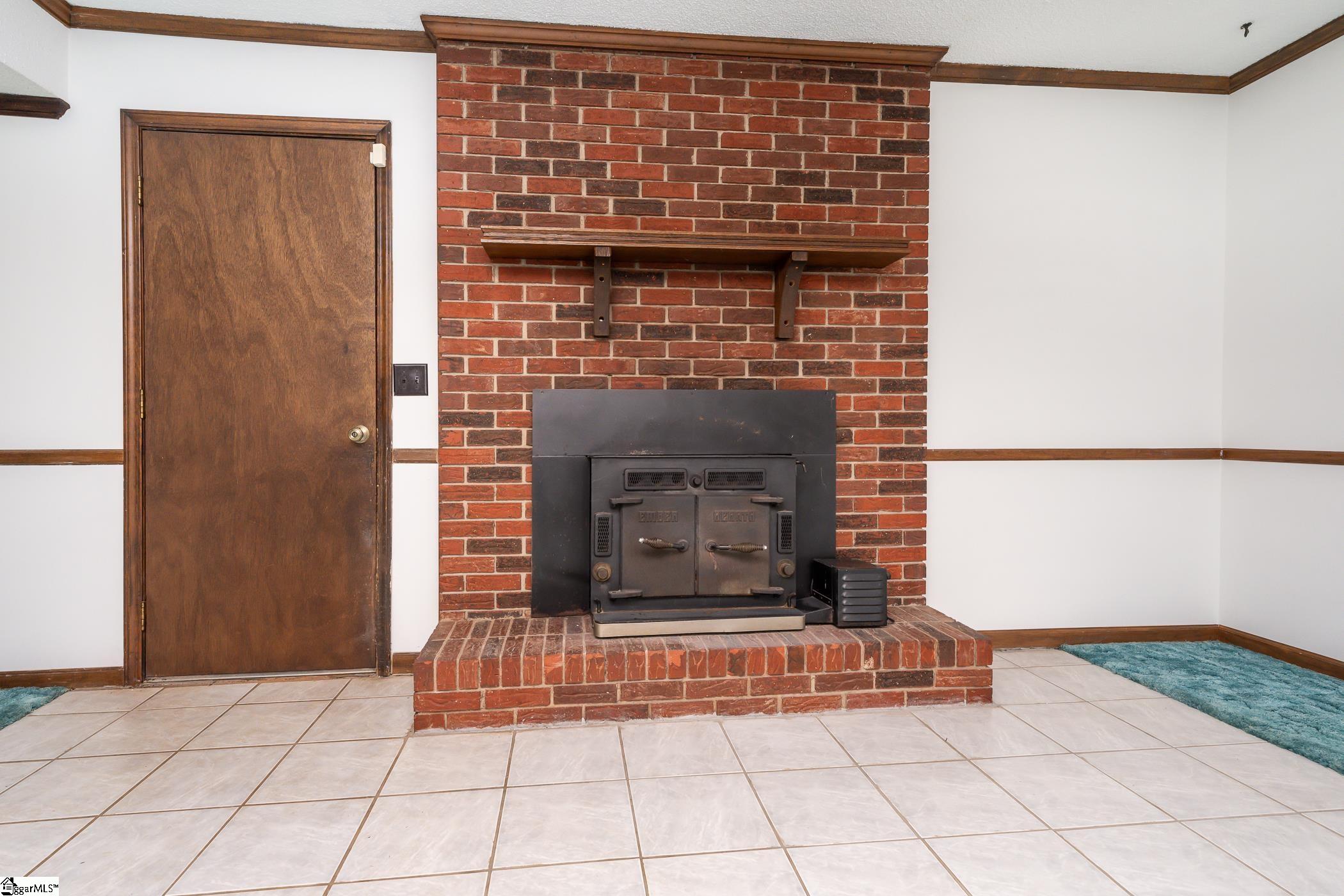 909 Standing Springs Road Greenville, SC 29605 - Photo 29 of 32 Gallery Image 29