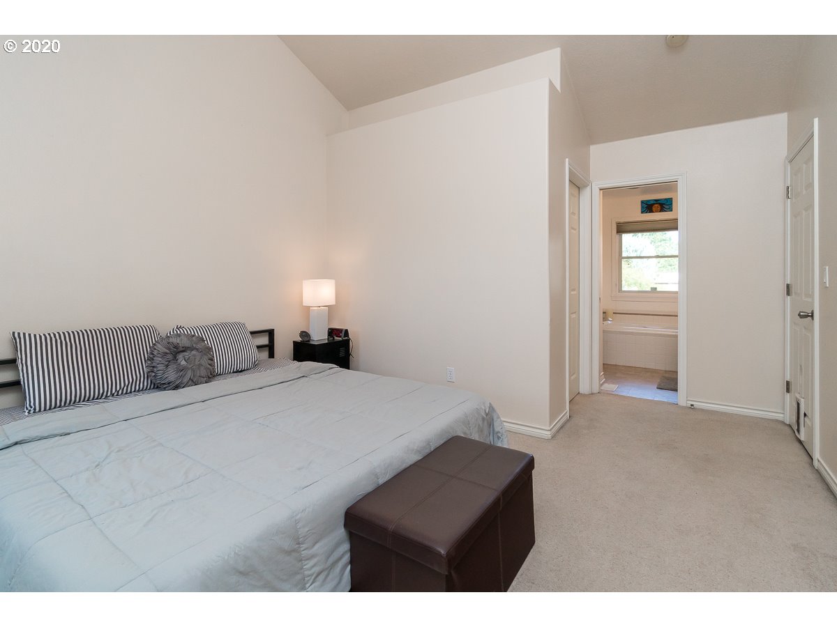 1213 Goose Creek Road Woodburn, OR 97071 - Photo 14 of 24 Gallery Image 14