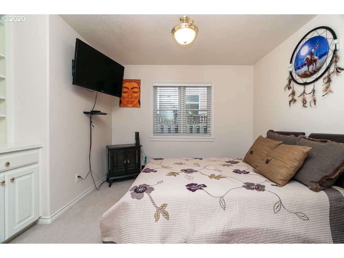 1213 Goose Creek Road Woodburn, OR 97071 - Photo 17 of 24 Gallery Image 17