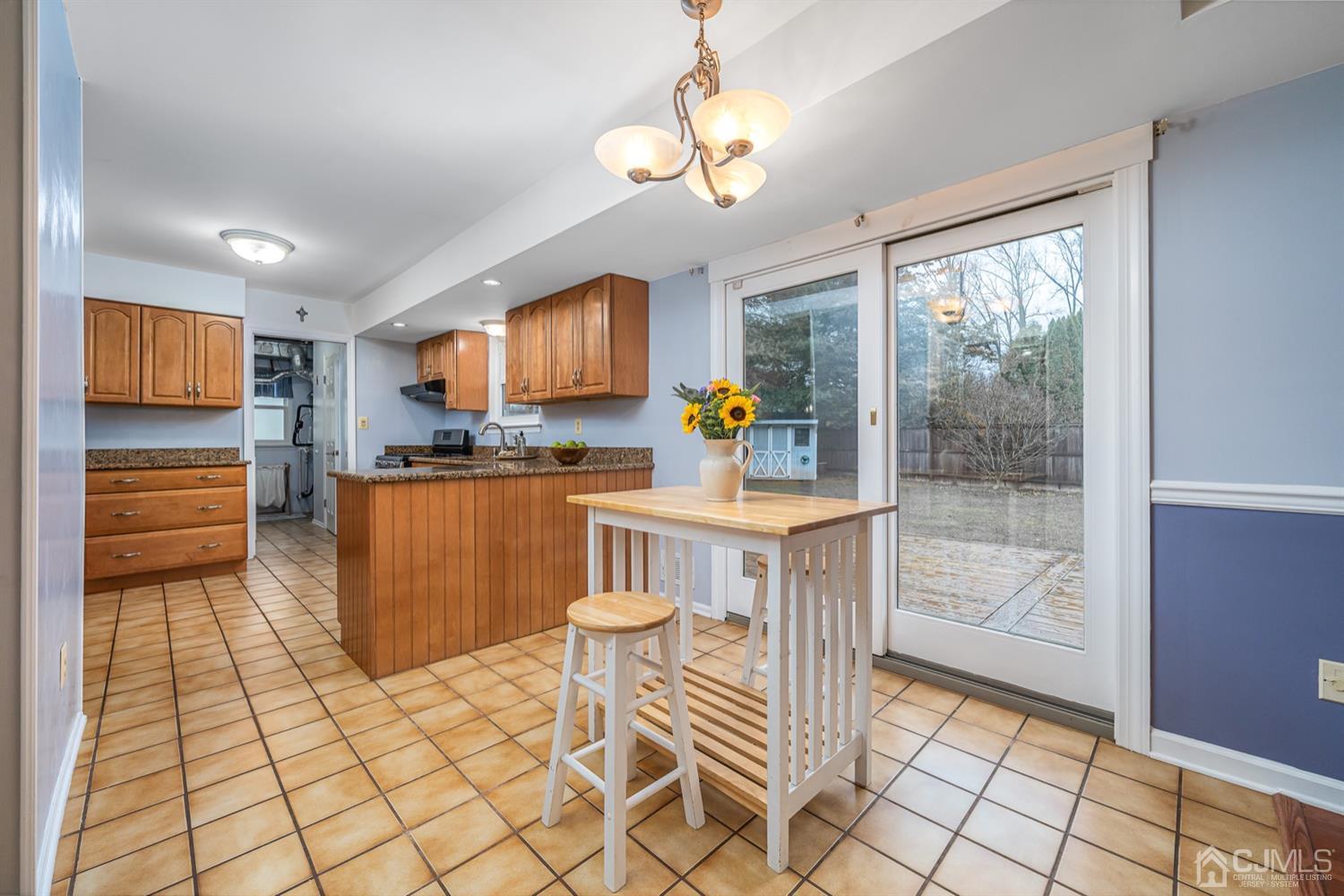 139 Wescott Road Hillsborough, NJ 08844 - Photo 7 of 21 Gallery Image 7