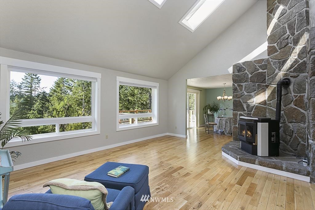 11240 Olympic View Road Northwest Silverdale, WA 98383 - Photo 5 of 25 Gallery Image 5