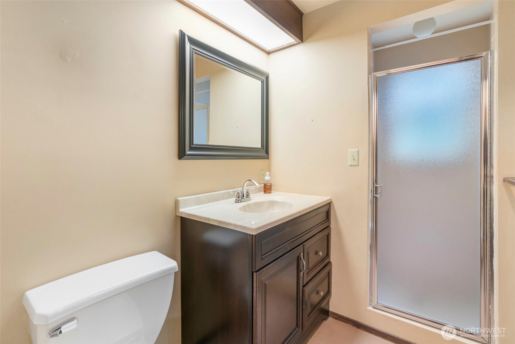 9526 235th Street Southwest Edmonds, WA 98020 - Photo 29 of 40 Gallery Image 29