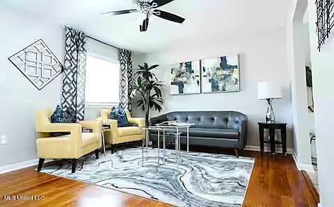 4257 Old Brandon Road Pearl, MS 39208 - Photo 4 of 19 living_room_2