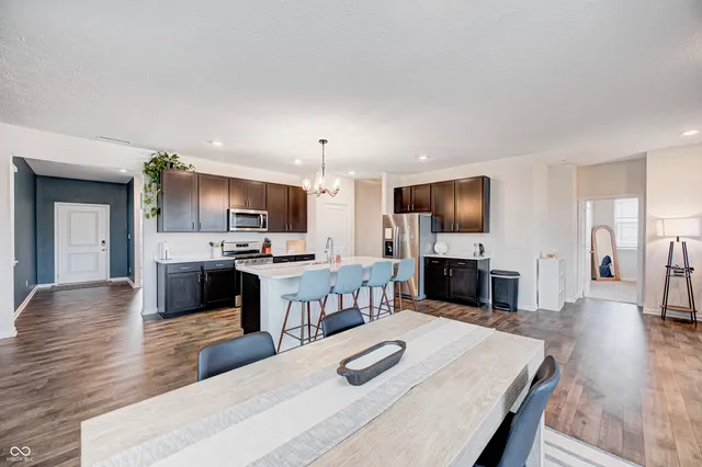 $385,000 | 2214 Warbler Street, Danville, IN 46122