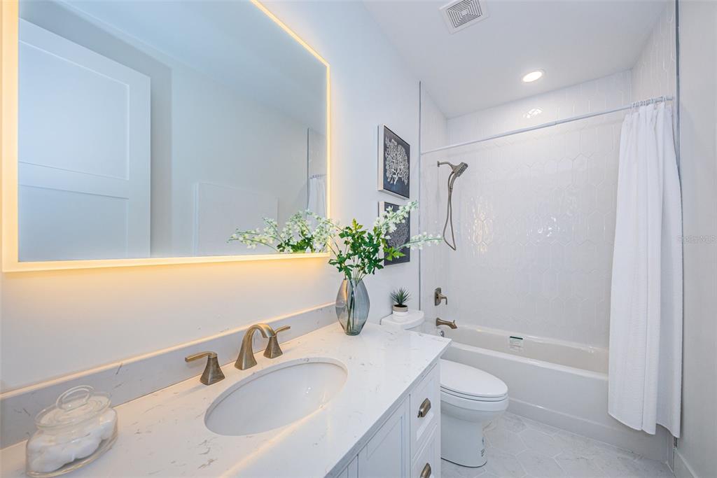 12305 3rd Street East, Unit 2 Treasure Island, FL 33706 - Photo 31 of 69