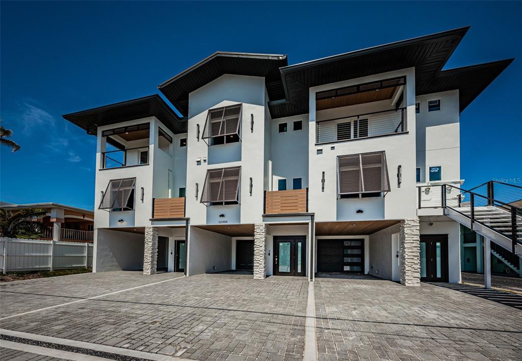 12305 3rd Street East, Unit 2 Treasure Island, FL 33706 - Photo 6 of 63