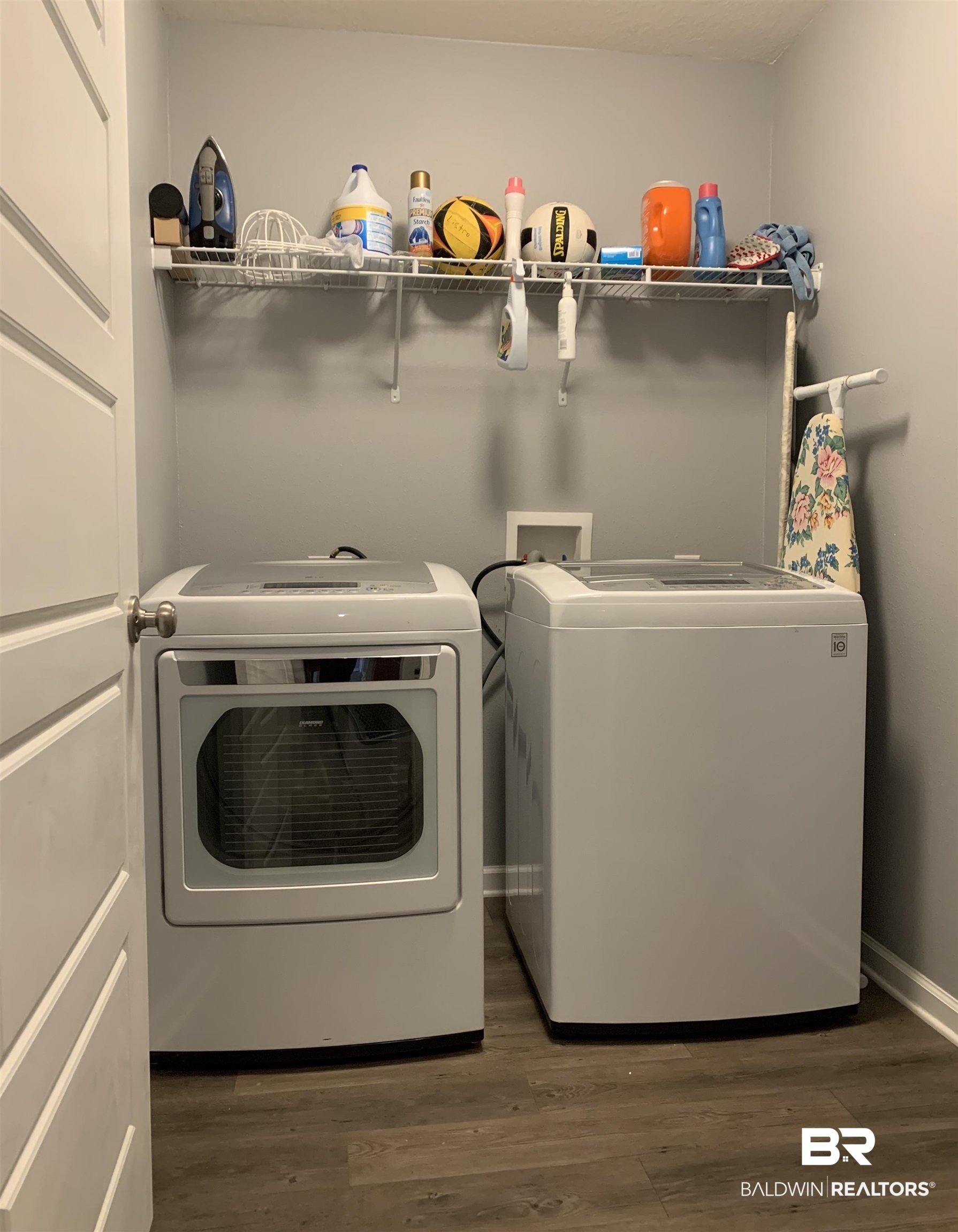 12092 Chaucer Avenue Daphne, AL 36526 - Photo 26 of 27 Laundry