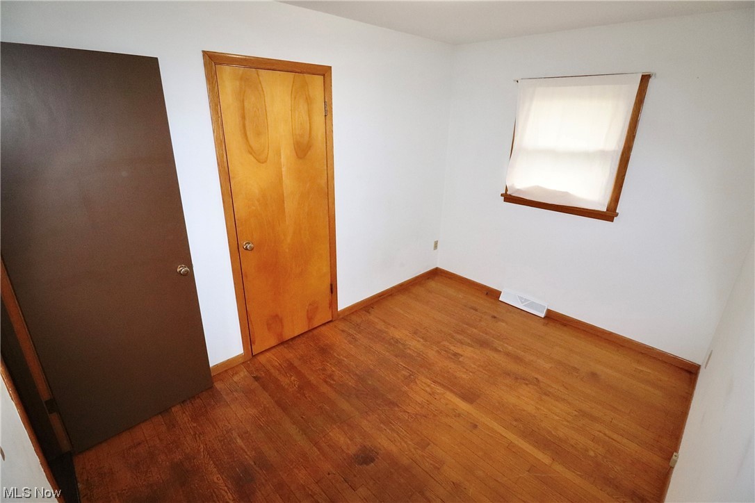 7879 Beach Road Wadsworth, OH 44281 - Photo 13 of 27 Gallery Image 13