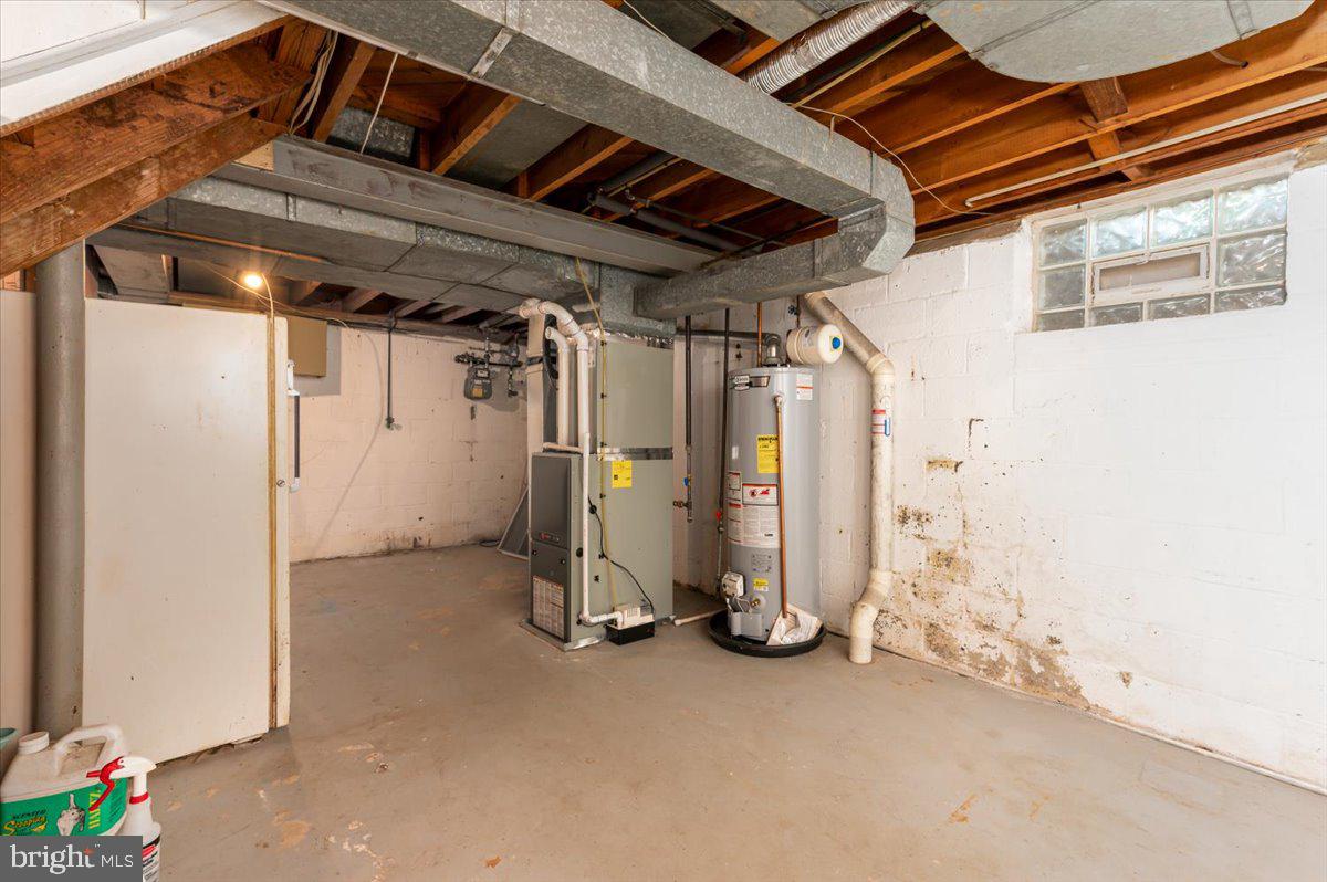 10329 Greentop Road Cockeysville, MD 21030 - Photo 27 of 34 Basement
