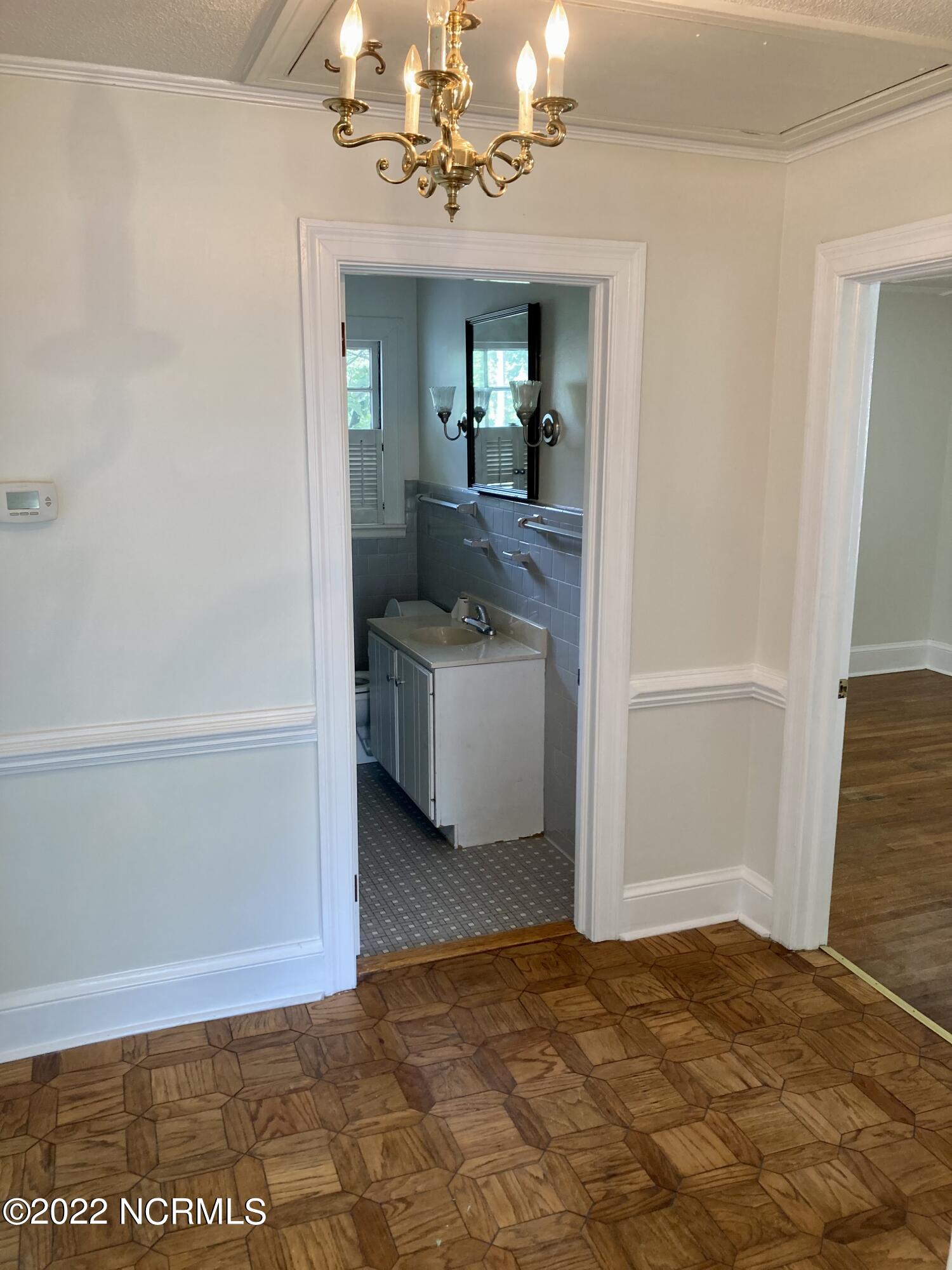 1218 Stockton Road Kinston, NC 28504 - Photo 10 of 15 IMG_E1212