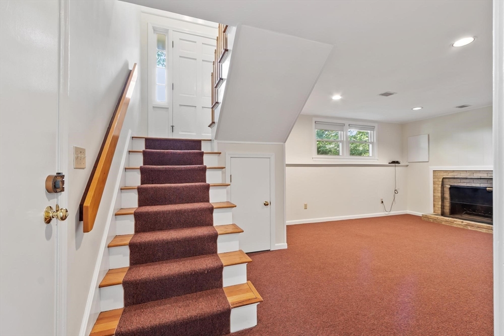 21 Cherokee Road Acton, MA 01720 - Photo 23 of 29