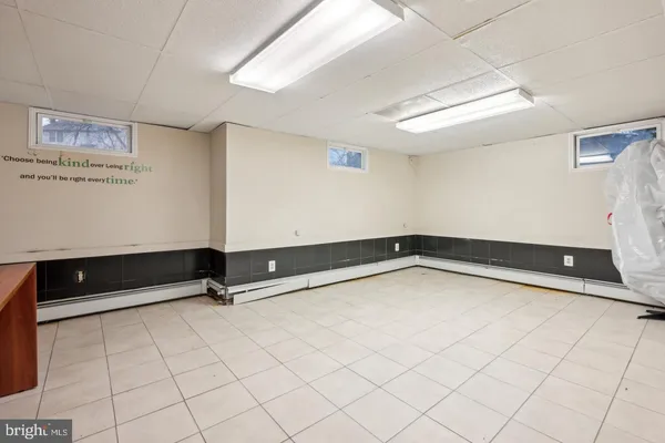 $550,000 | 41 Kings Highway North, Cherry Hill, NJ 08034