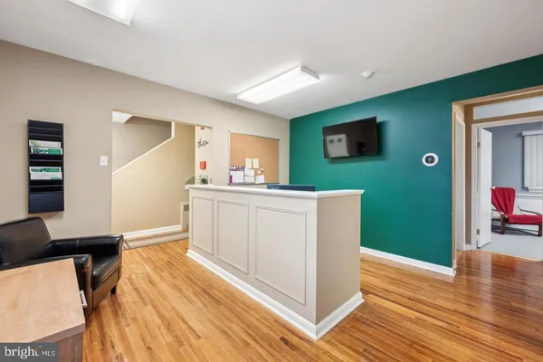 $550,000 | 41 Kings Highway North, Cherry Hill, NJ 08034