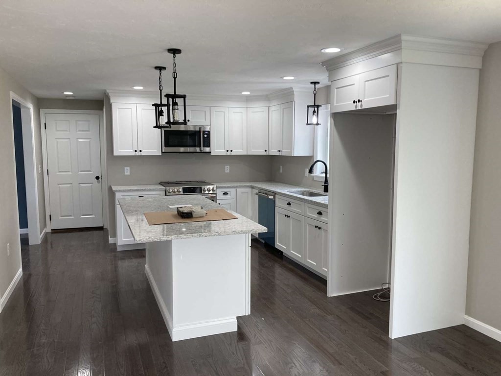 67 Norwell Road Marshfield, MA 02050 - Photo 5 of 8 Gallery Image 5