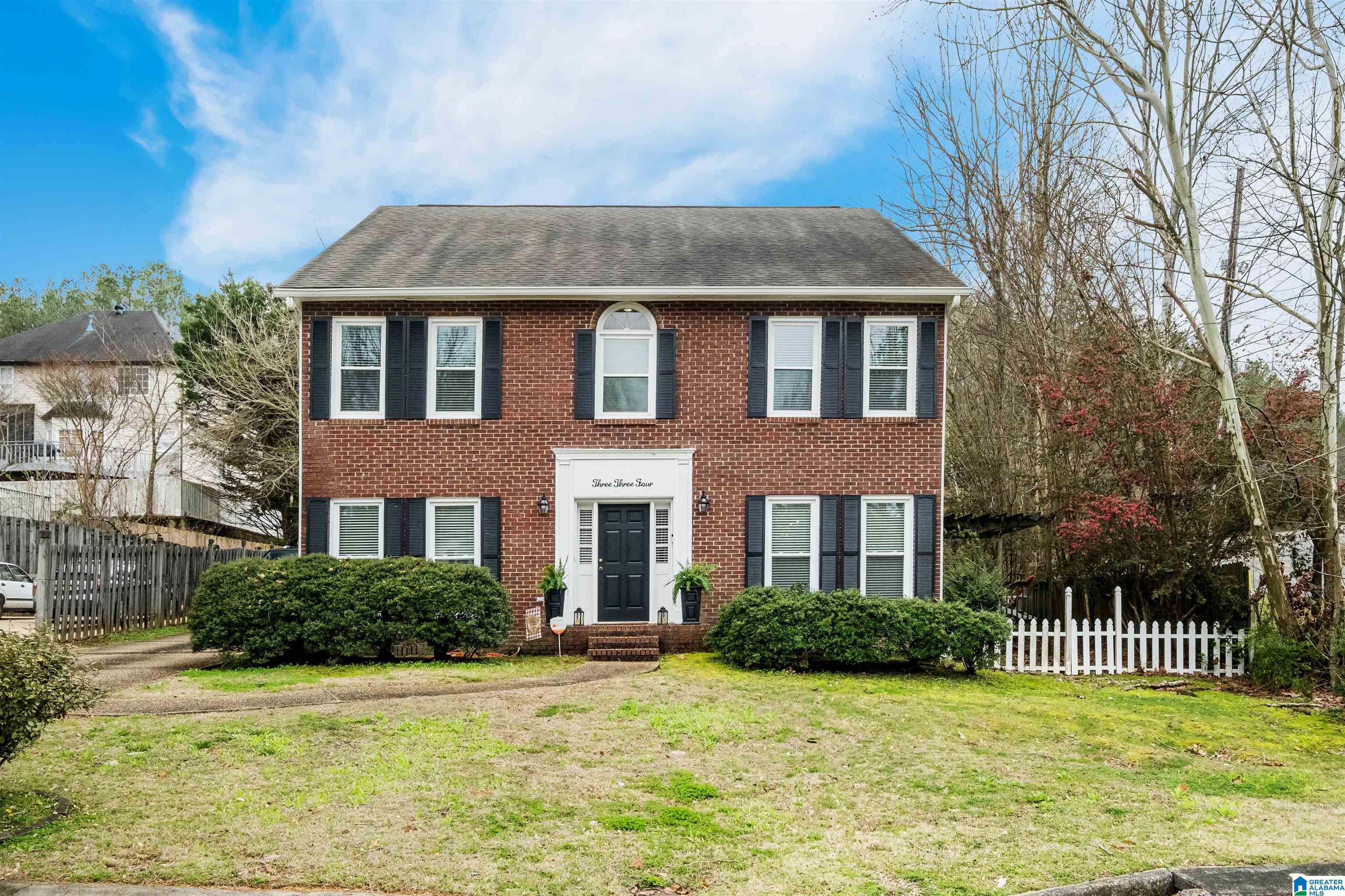 334 Huntington Parc Road Homewood, AL 35226 - Photo 2 of 50