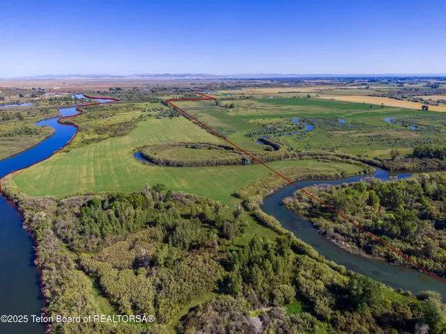 $5,280,000 | 3200 South 3200th, Rexburg, ID 83440